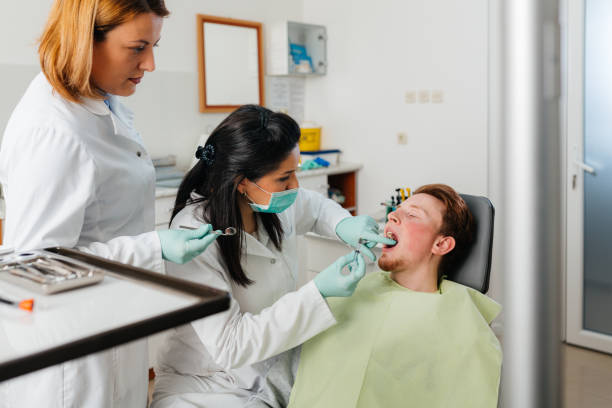 Best Emergency Dental Care for Broken or Chipped Teeth in Dunlap, OH